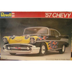 Revell Art. 7383 1957 Chevy...