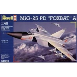 Revell Art. 4589 MiG-25 PD...